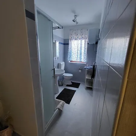 House Vali Bed & Breakfast *