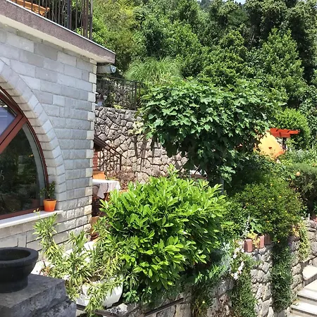 Bed & Breakfast House Vali Lovran