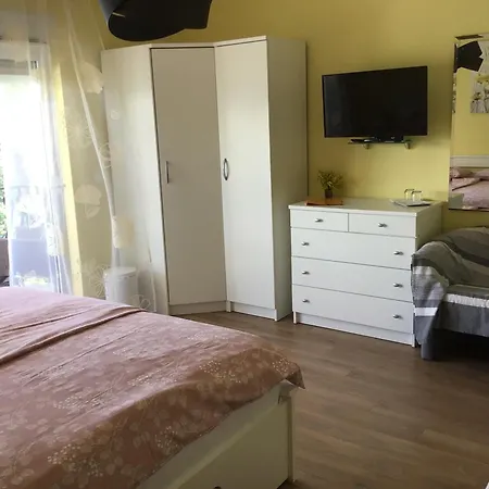 House Vali Bed & Breakfast *