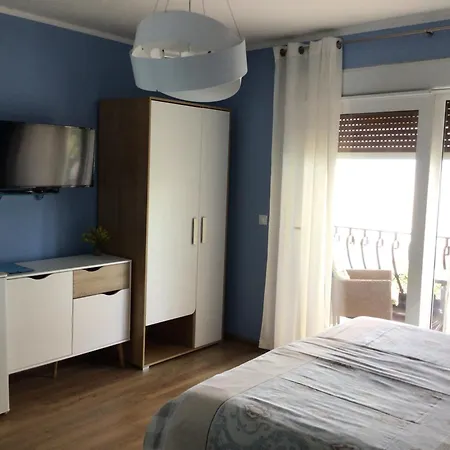 House Vali Couette-café Lovran