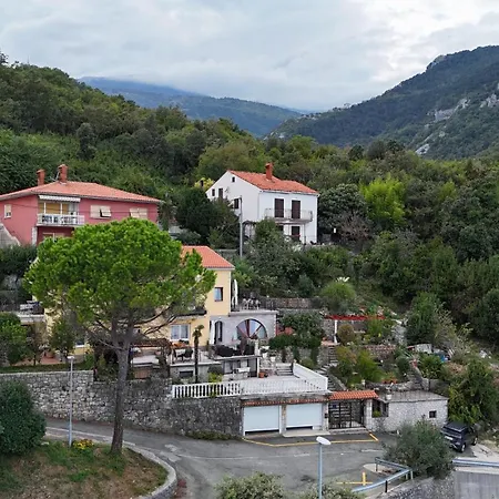 House Vali Bed & Breakfast Lovran