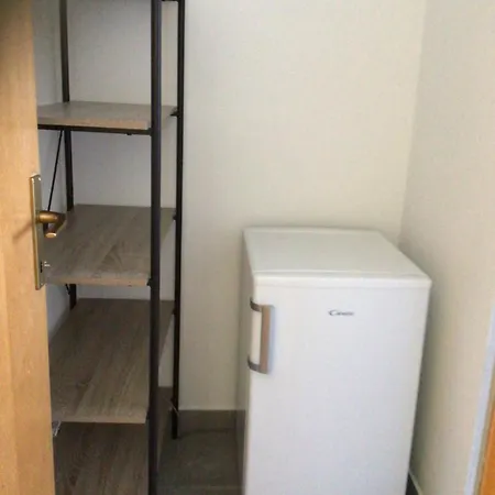 House Vali Bed & Breakfast